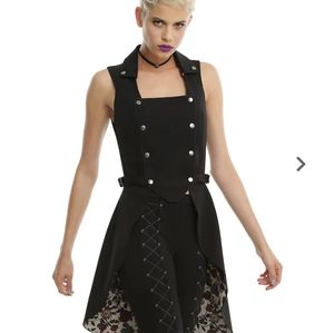 Black Snap Front Split Back Girls Long Vest